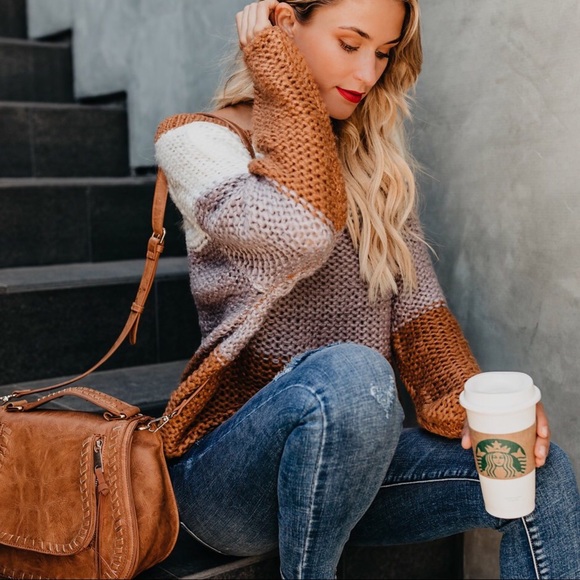 Caramel Colorblock Pullover - Picture 3 of 8